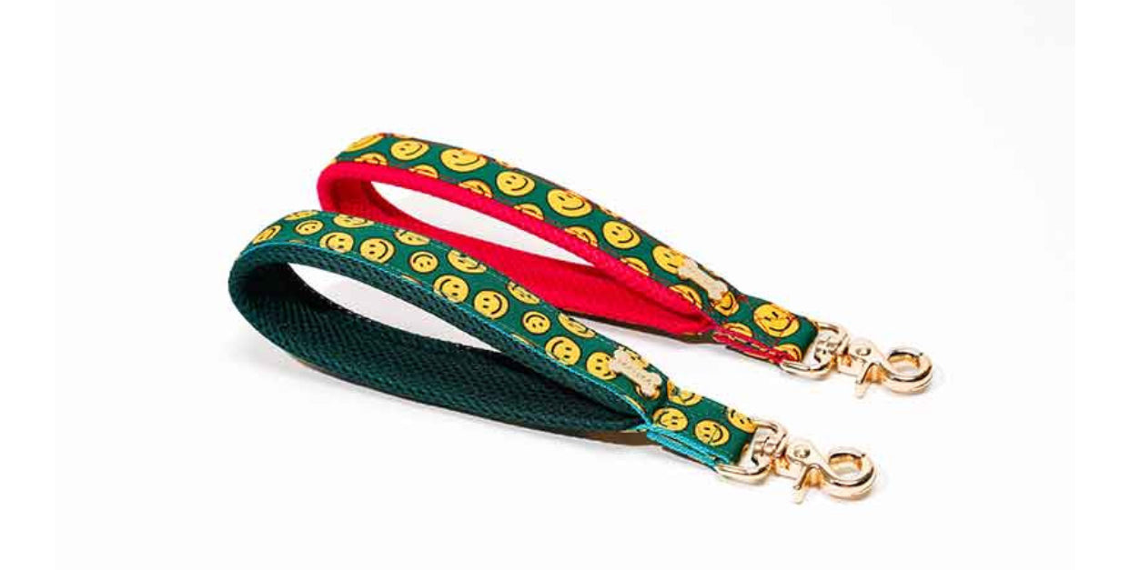 Charlie Smile Short Leash(チャーリースマイルショートリード）