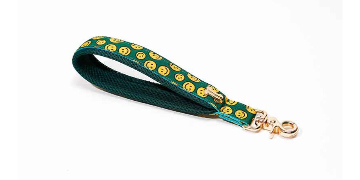 Charlie Smile Short Leash(チャーリースマイルショートリード）