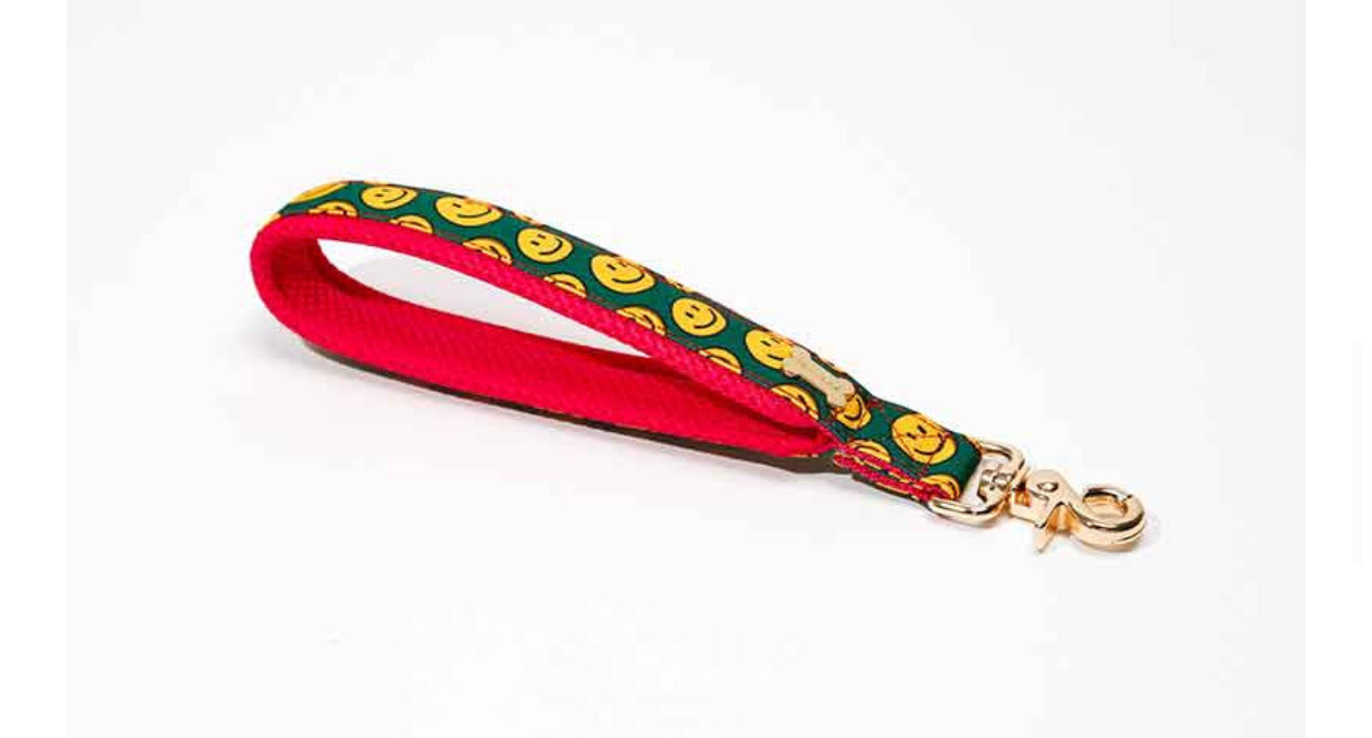 Charlie Smile Short Leash(チャーリースマイルショートリード）
