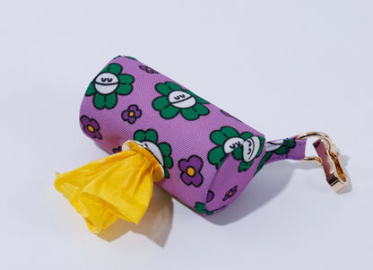 Mr.Clover Poop Bag Poach (ミスター.クローバーマナーポーチ)